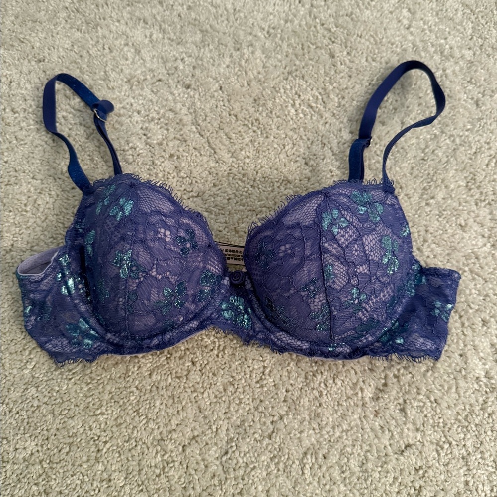 Victoria Secret bra